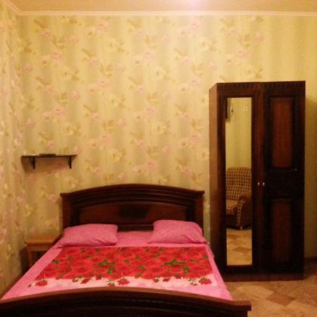 Orhidea Guest House ガグラ エクステリア 写真
