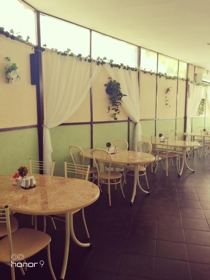 Orhidea Guest House ガグラ エクステリア 写真