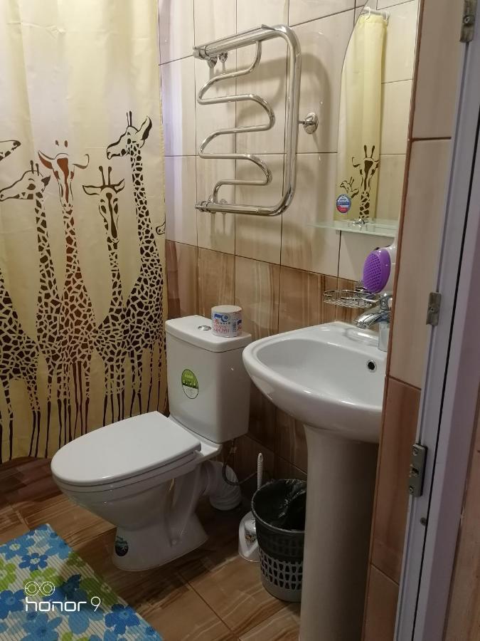 Orhidea Guest House ガグラ エクステリア 写真