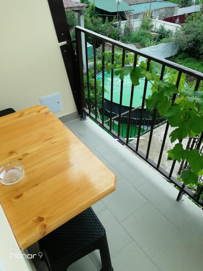 Orhidea Guest House ガグラ エクステリア 写真